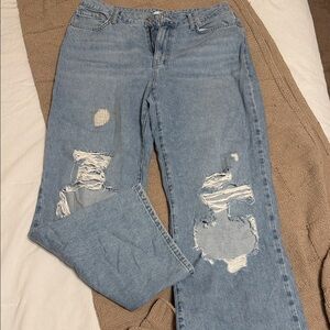Forever 21 Light Blue Distressed Straight Leg Jeans